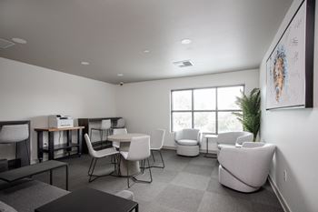 Study lounge with wifi and free printing